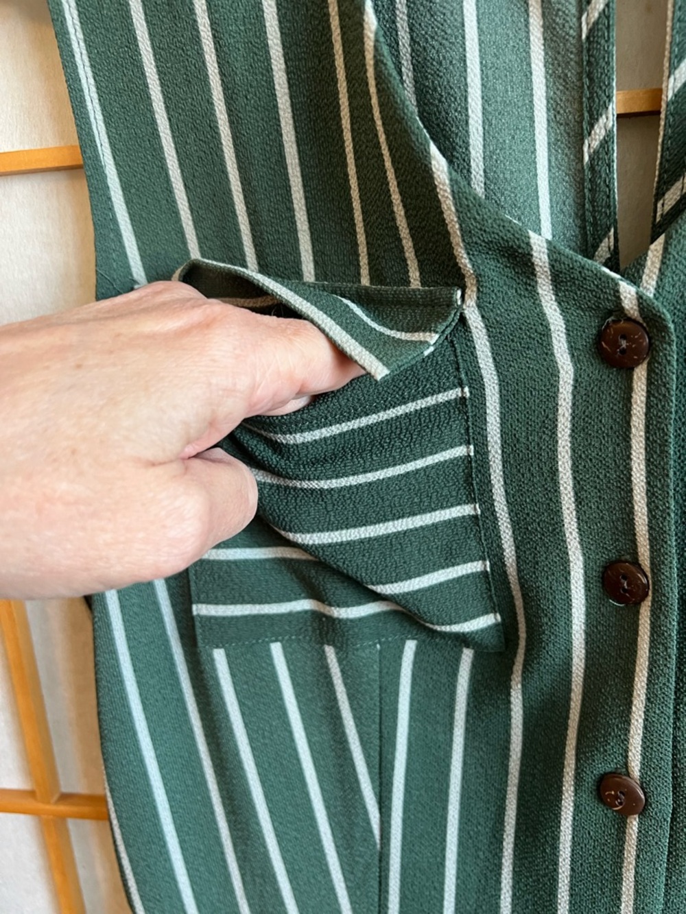 Monteau Green Striped Jumpsuit Medium Sleeveless Wide Leg Button Front Pockets - Picture 5 of 13